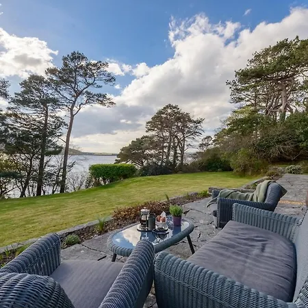 Villa Caragh House - Lakefront Escape And Sauna Killorglin
