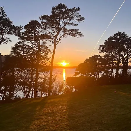 别墅 Caragh House - Lakefront Escape And Sauna