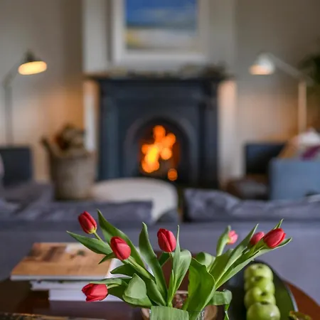 ヴィラ Caragh House - Lakeside Escape And Sauna