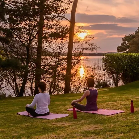 Caragh House - Lakeside Escape And Sauna * キローグリン