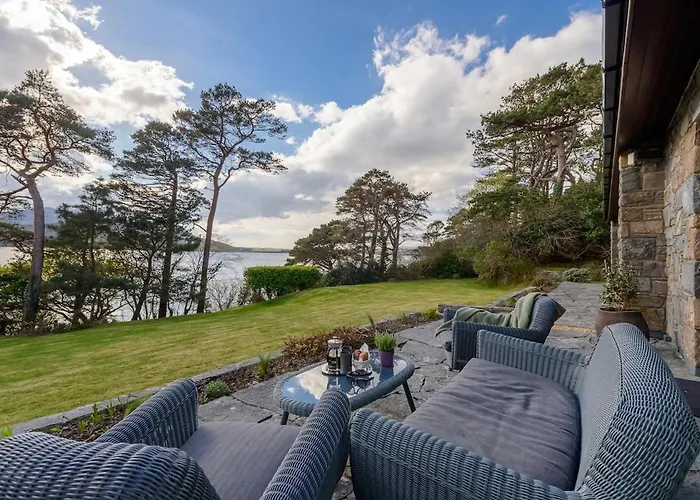 Villa Caragh House - Lakeside Escape And Sauna Killorglin
