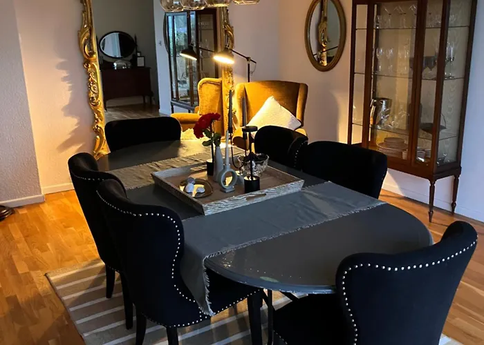 Villa Caragh House - Lakeside Escape And Sauna