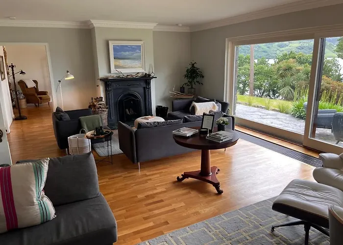 Caragh House - Lakeside Escape And Sauna Villa Killorglin