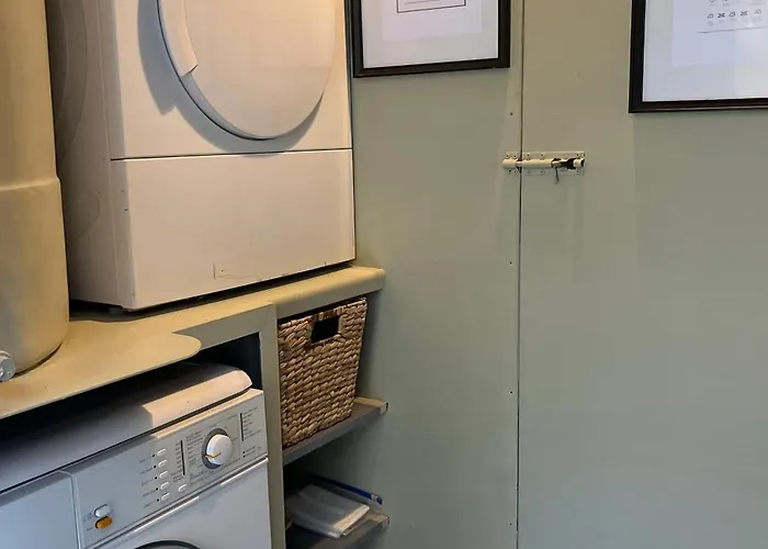 Villa Caragh House - Lakeside Escape And Sauna Killorglin